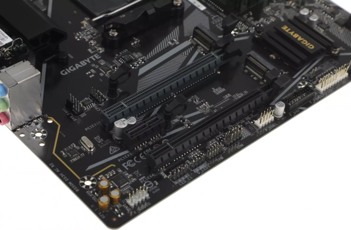 MB Gigabyte AMD AM4 B550 EAGLE WIFI6 DDR4