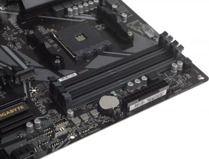 MB Gigabyte AMD AM4 B550 EAGLE WIFI6 DDR4