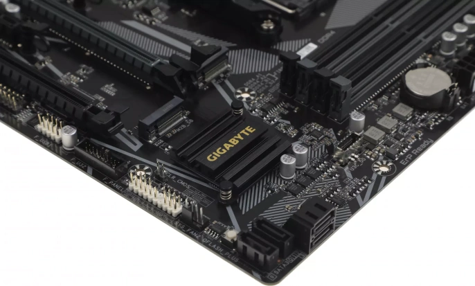 MB Gigabyte AMD AM4 B550 EAGLE WIFI6 DDR4